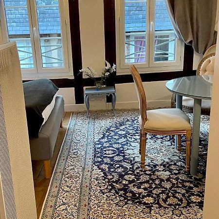 La Parenthese Du Capucin Apartamento Honfleur Exterior foto