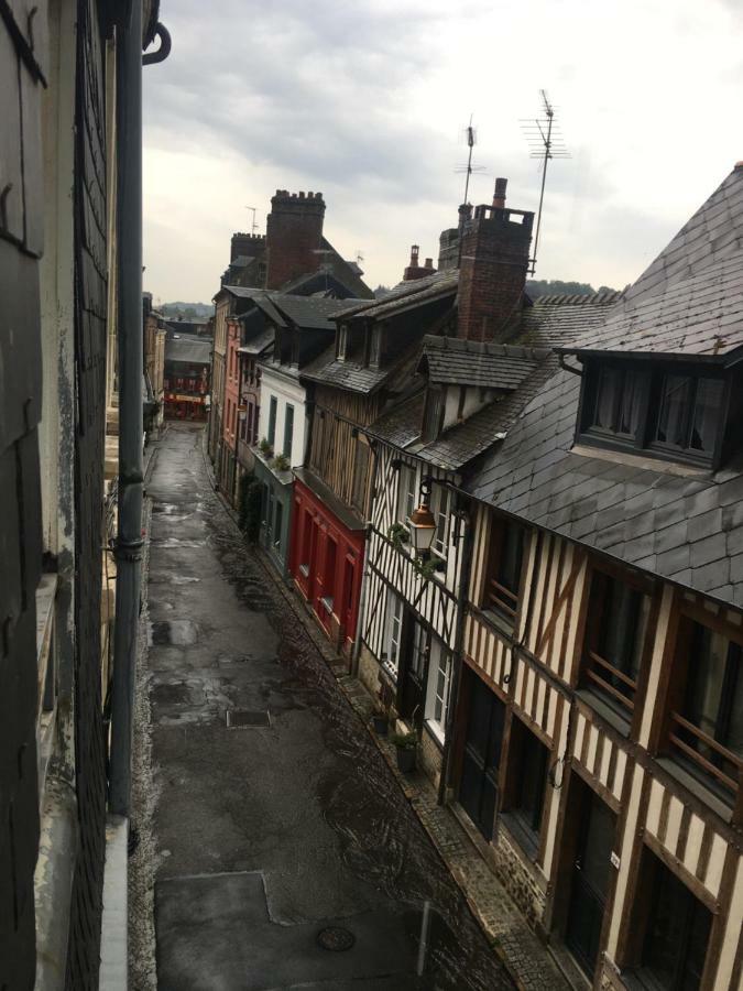 La Parenthese Du Capucin Apartamento Honfleur Exterior foto